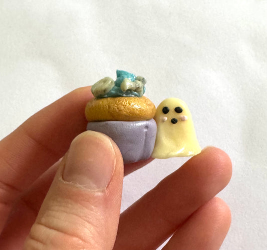 Clay Spooky Cute Frosted Cupcake and Glow in the Dark Ghost