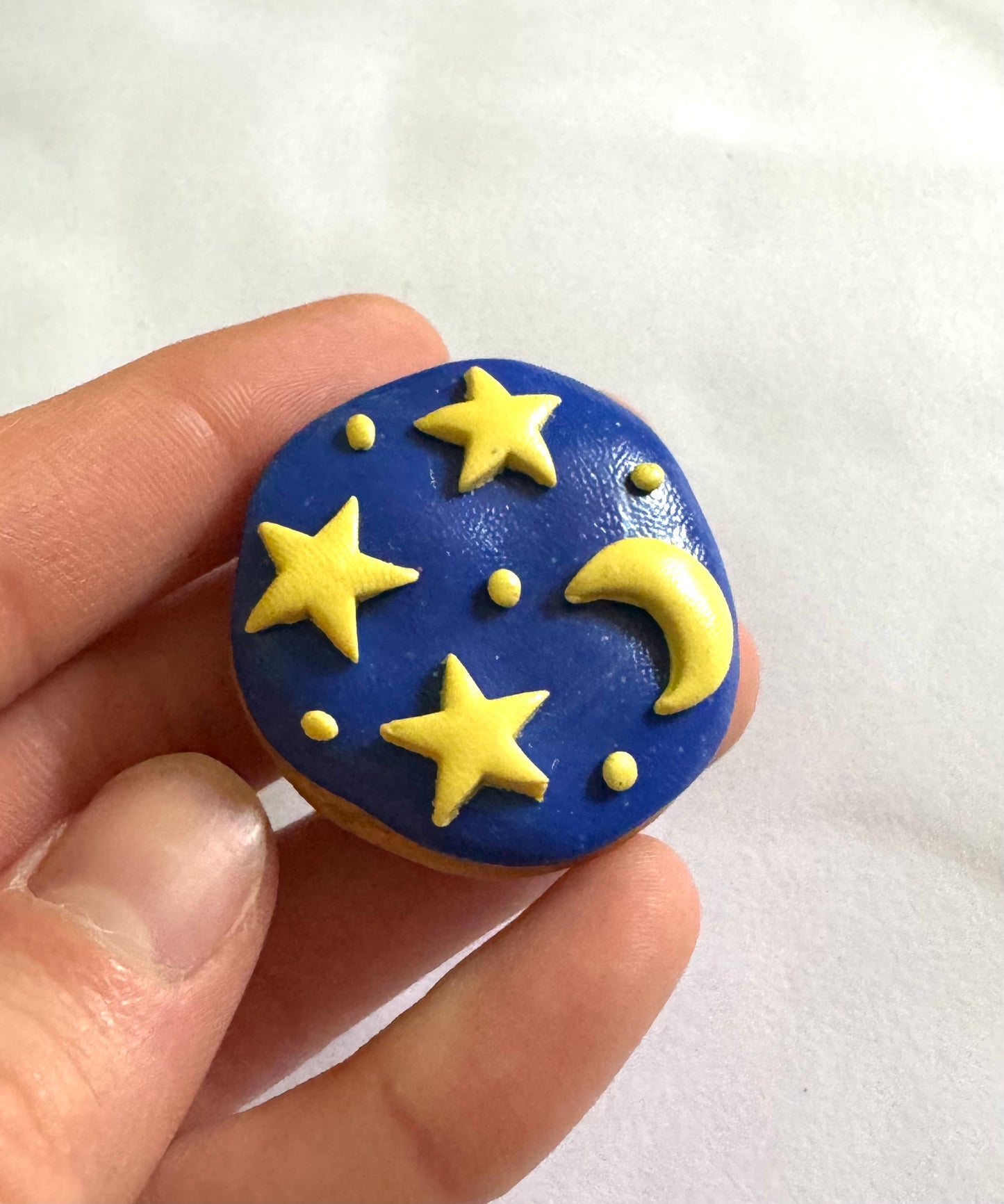 Clay Spooky Frosted Cookie Pal