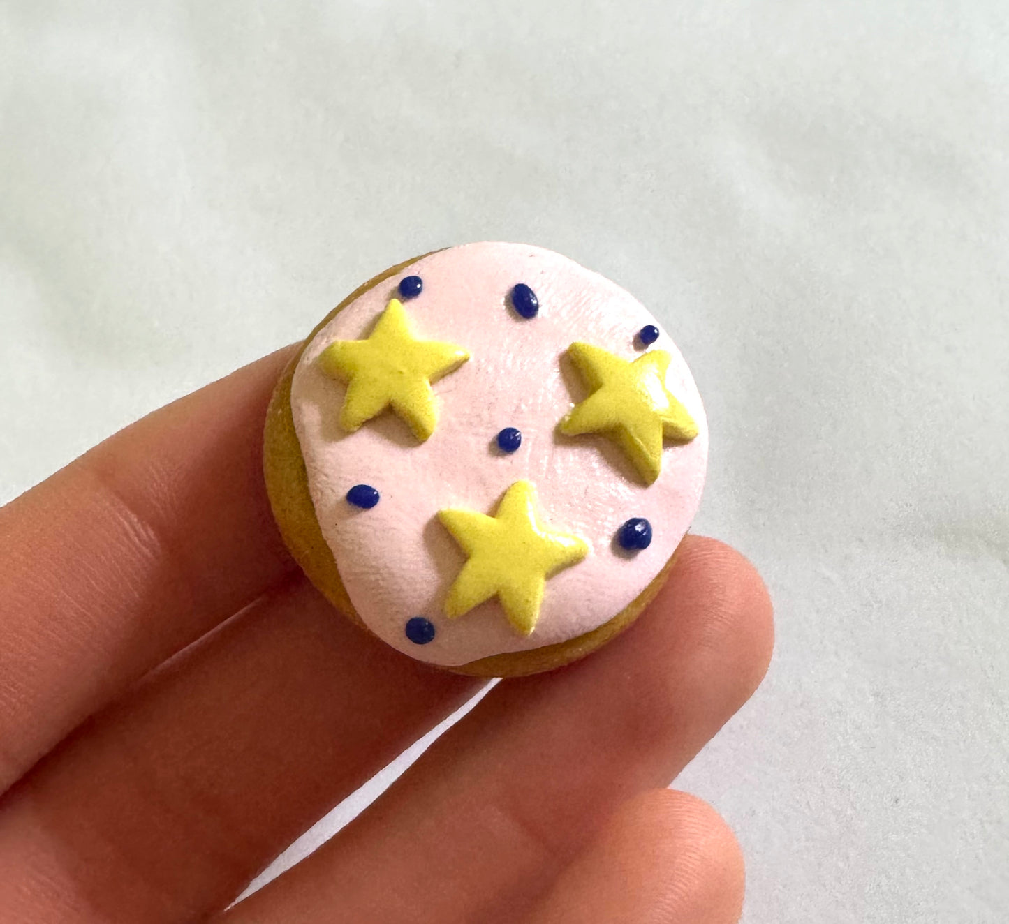 Clay Spooky Frosted Cookie Pal