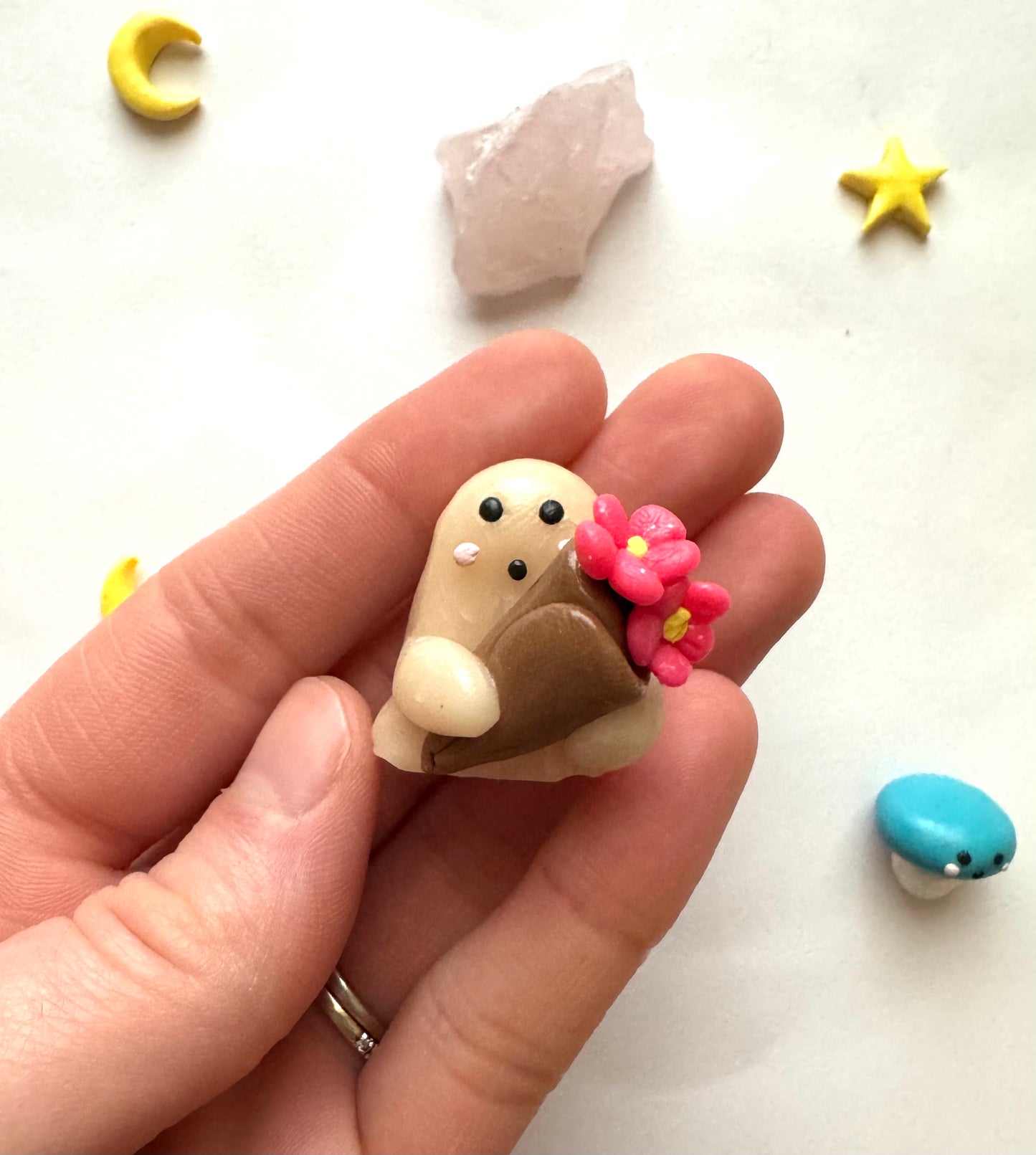 Clay Flower Bouquet Ghost Desk Friend