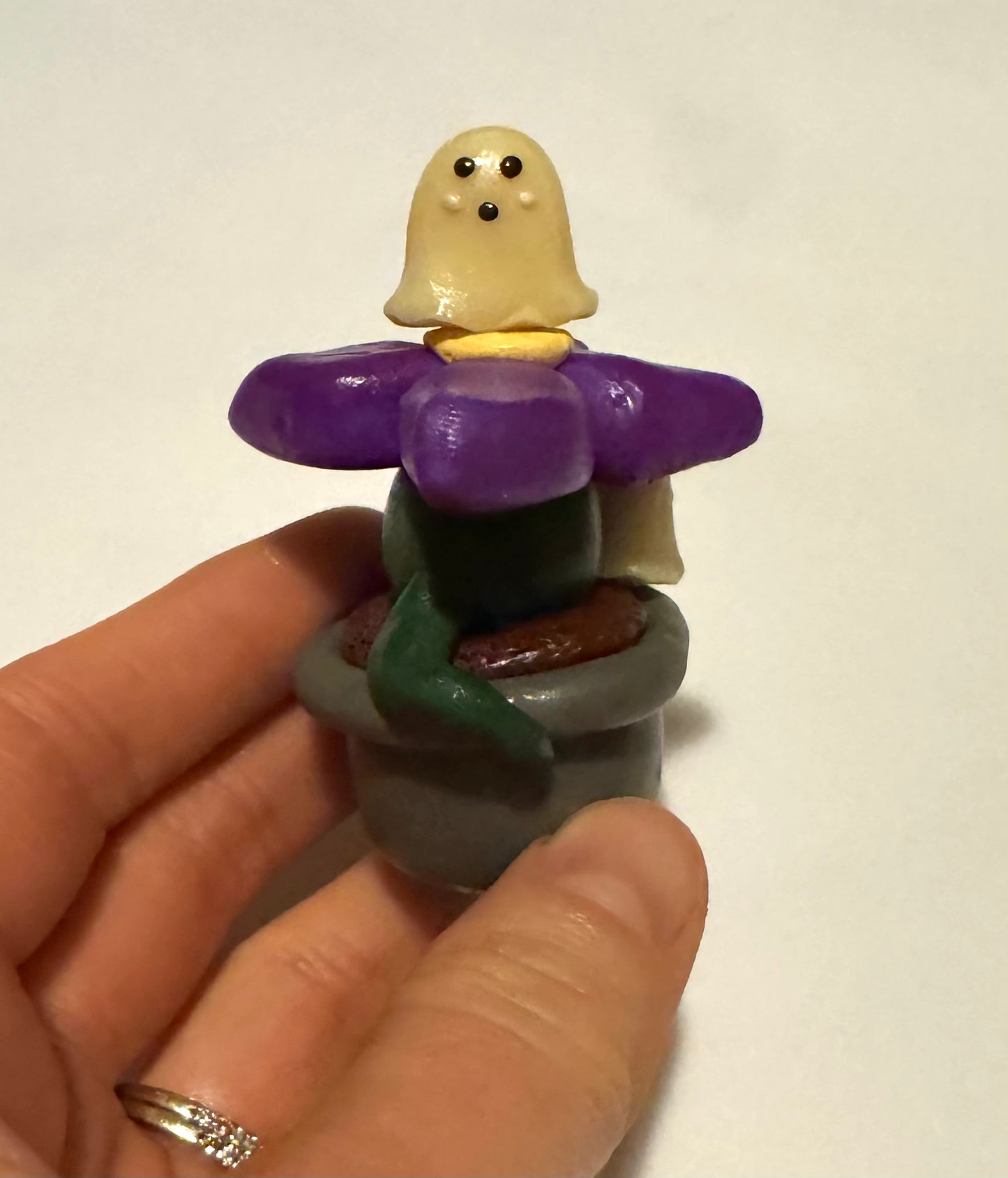Flower Pot Clay Ghost Friend