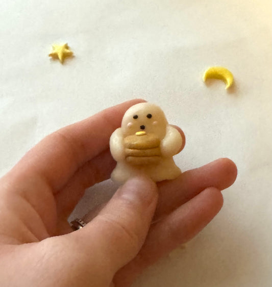 Clay Pancake Ghost Desk Friend
