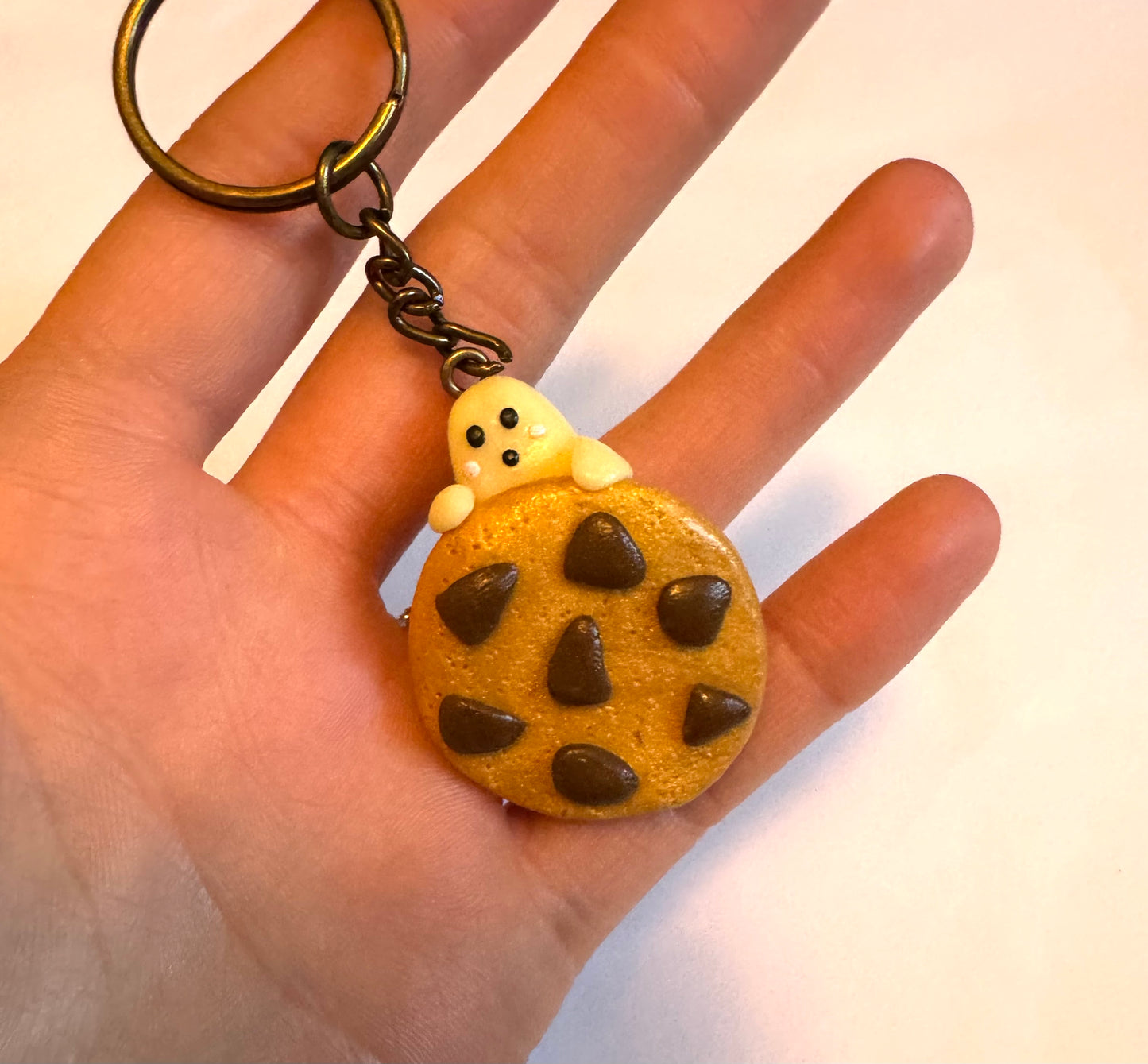 Clay Chocolate Chip Cookie Ghost Keychain