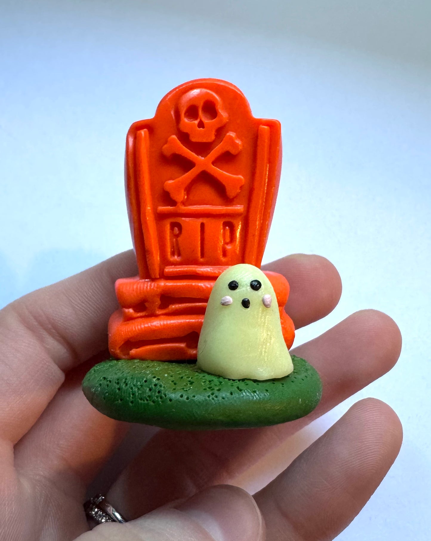 Clay Grave Ghost Desk Friend with Glow in the Dark Ghost!