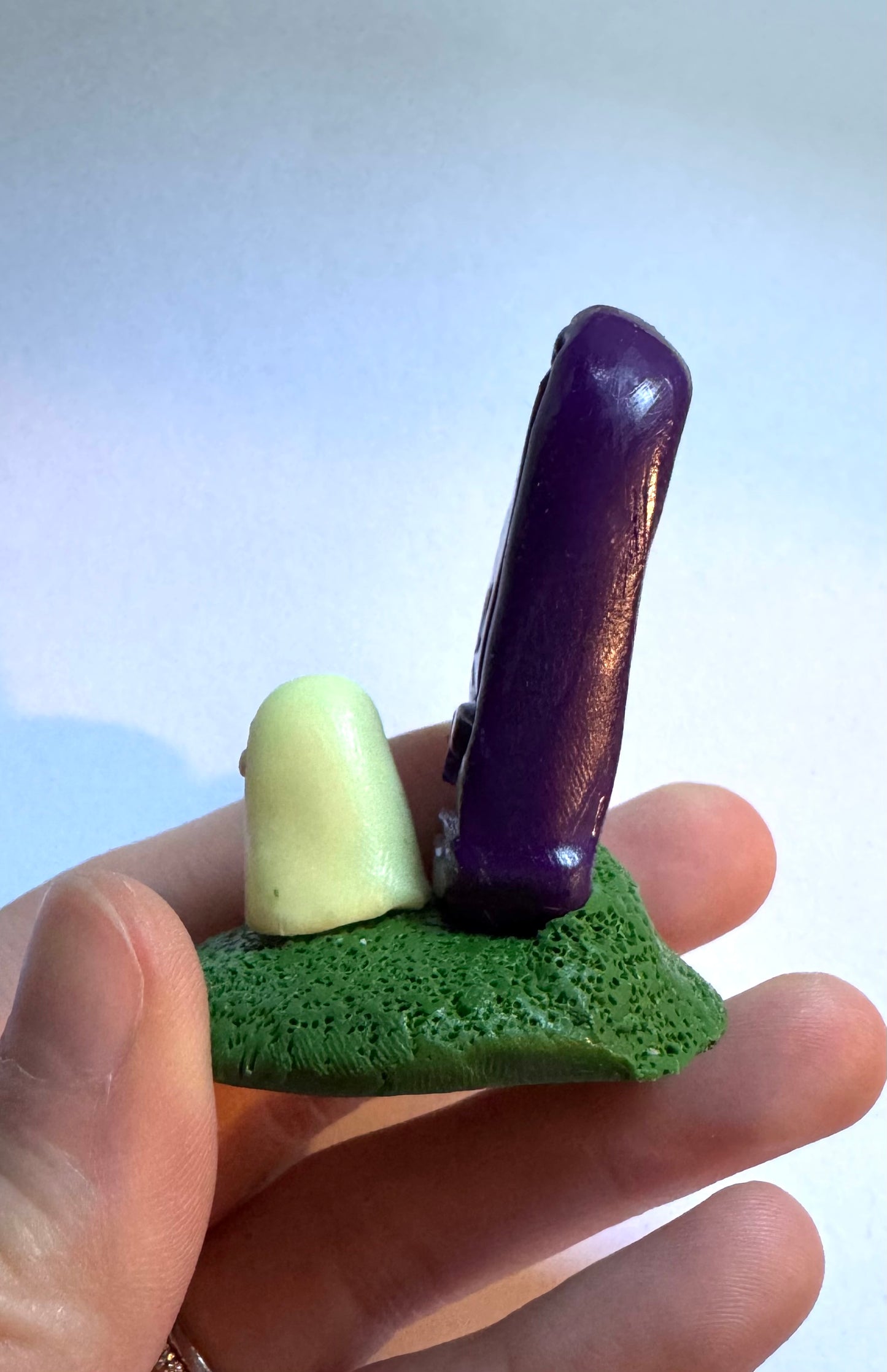 Clay Grave Ghost Desk Friend with Glow in the Dark Ghost!