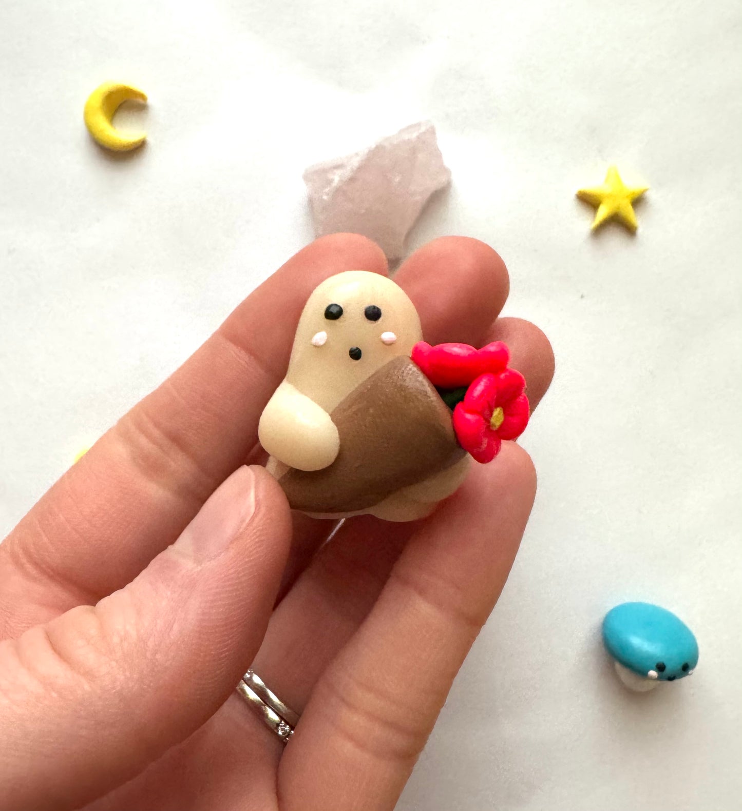 Clay Flower Bouquet Ghost Desk Friend