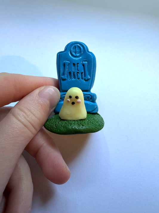 Clay Grave Ghost Desk Friend with Glow in the Dark Ghost!
