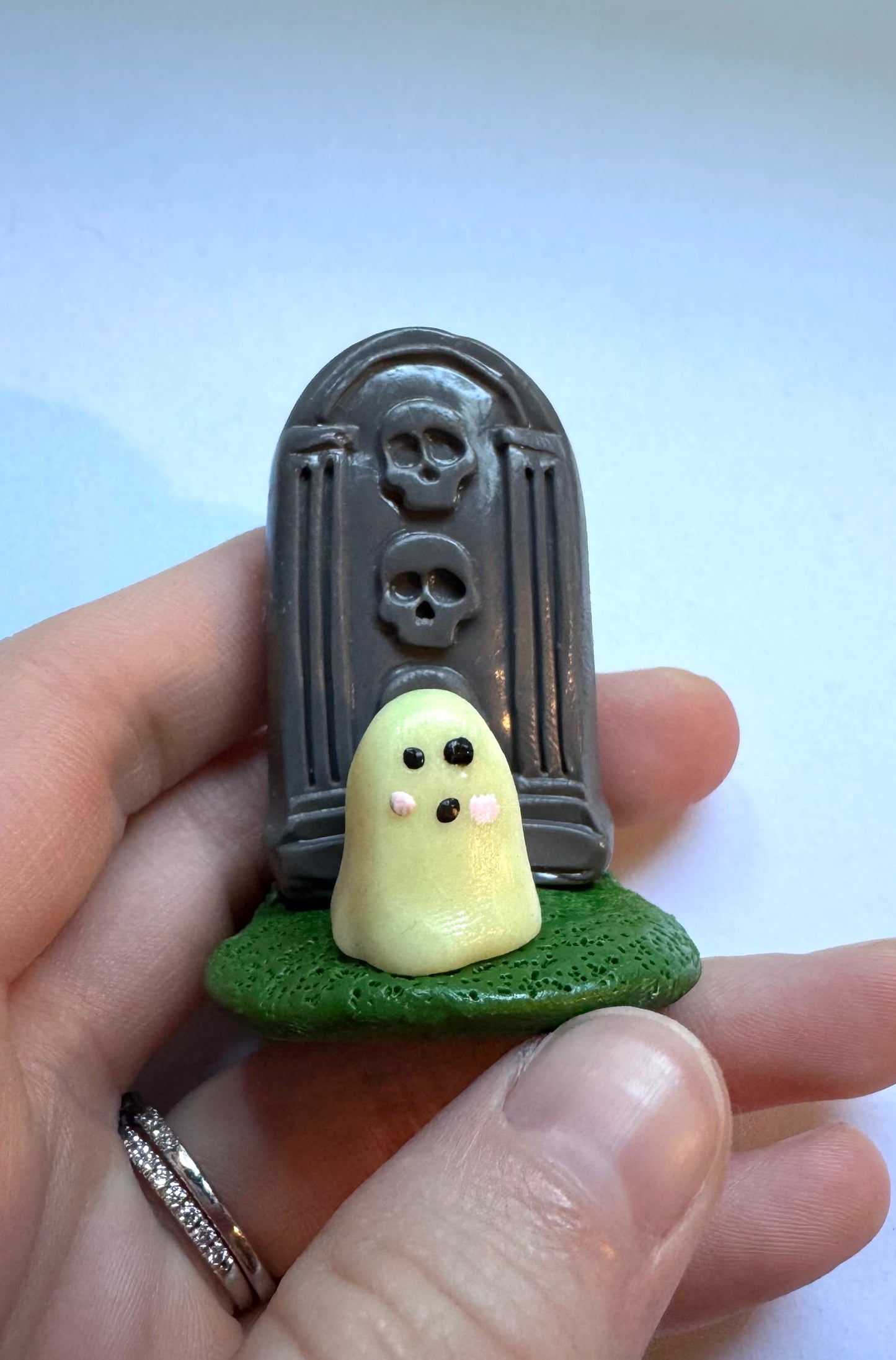 Clay Grave Ghost Desk Friend with Glow in the Dark Ghost!