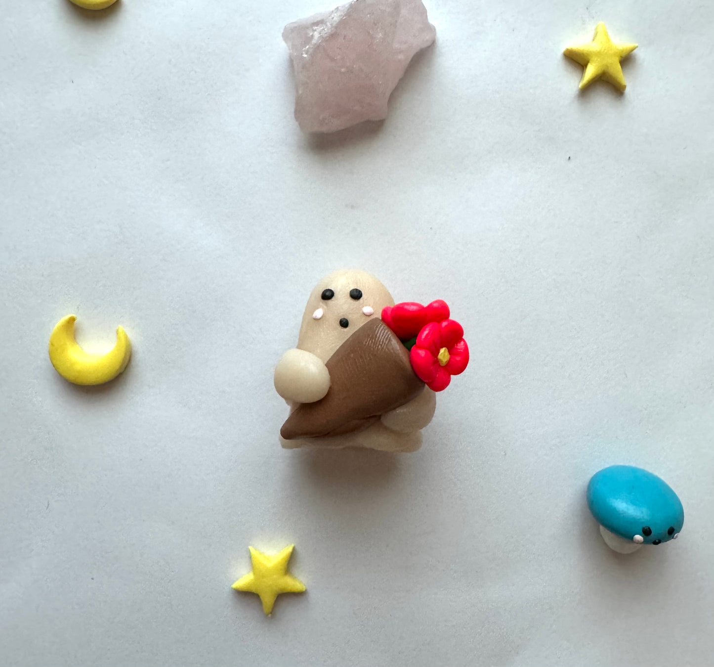 Clay Flower Bouquet Ghost Desk Friend