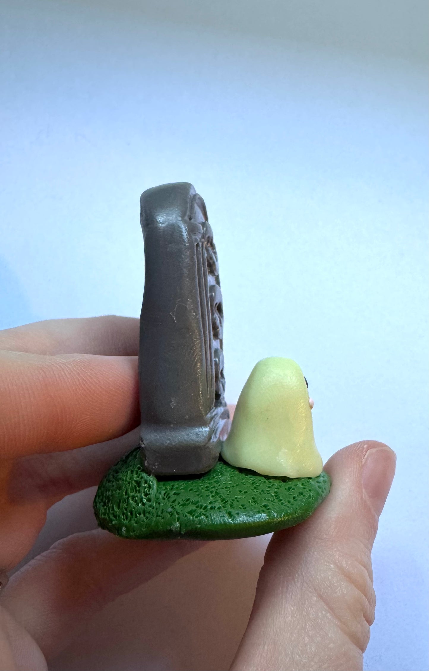 Clay Grave Ghost Desk Friend with Glow in the Dark Ghost!